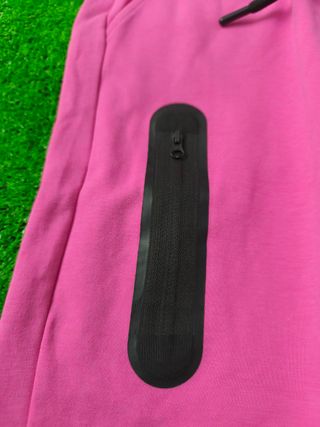 Pantalon Nike Color Rosa y Negro Talla S.