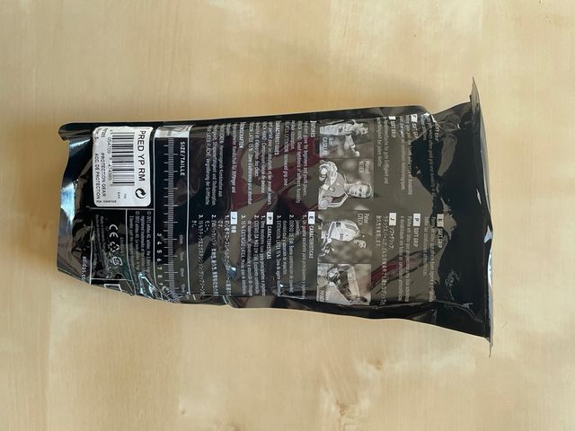 NUEVOS Guantes de portero Adidas Real Madrid