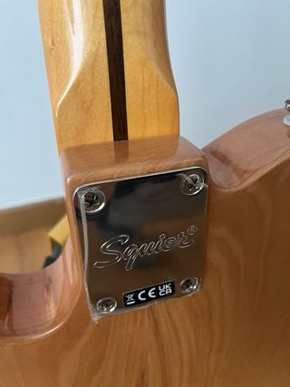 Guitarra Fender Squier CV 70s Tele Thinline