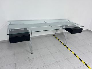 Mesa de oficina bk