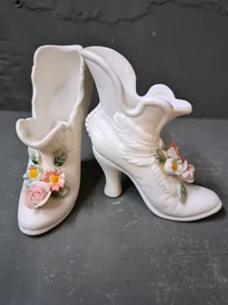 Miniaturas zapatos porcelana Japonesa