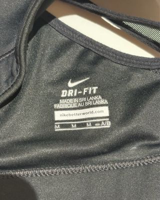 Conjunto deportivo largo negro top nike