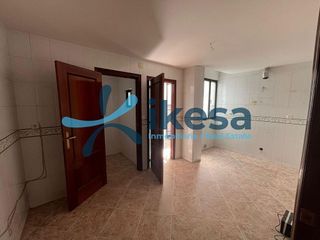 Piso en venta en Lopera