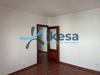 Piso en venta en Lopera