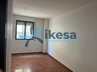 Piso en venta en Lopera
