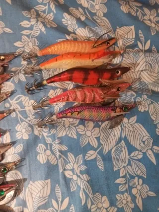 Lotes de señuelos para calamar Egin todos 120eu