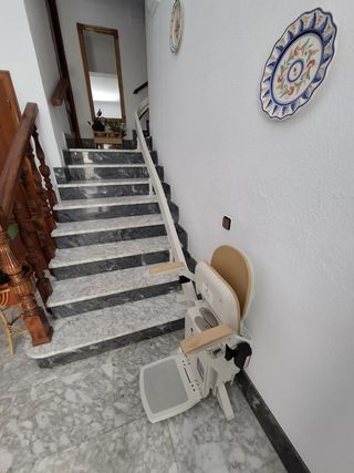 SALVAESCALERAS EN BENAVENTE – SOLUCIONES A MEDIDA