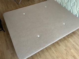 Cama de base tapizada con colchon 150 cm