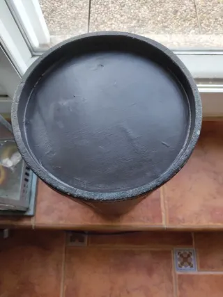 Paragüero de cuero marrón