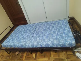 Cama Plegable Metálica y Madera