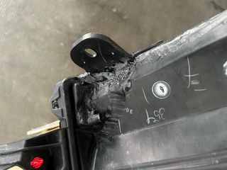 Faro LED Derecho Toyota Aygo 2023 Reparado