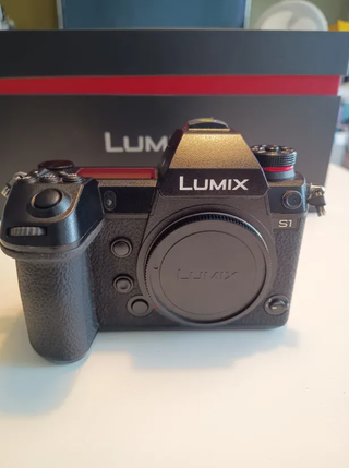 Cámara Panasonic Lumix S1 Poco Uso