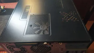 Compaq Presario SR2000 PC Torre