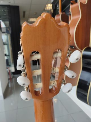 Alhambra 3F Golpeador Flamenca Natural Nueva