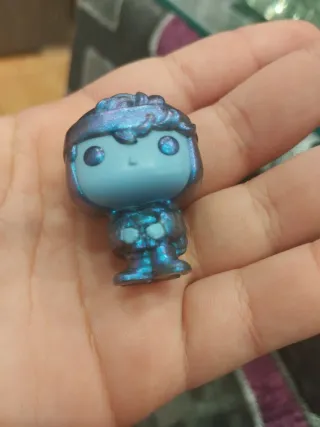 Muñeco Funko Pop Azul y Morado