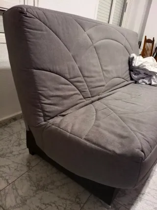 Sofá cama gris plegable