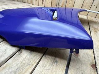 LATERAL DERECHO APRILIA FUTURA AF1