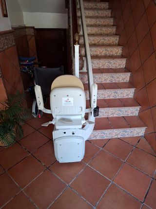 SALVAESCALERAS EN ZAMORA · INSTALACIÓN PROFESIONAL