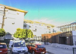 Piso en venta en Parque Alcosa - Jardines del Edén en Sevilla