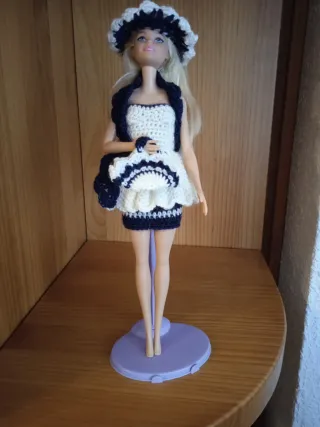 Traje Crochet Barbie Blanco y Azul