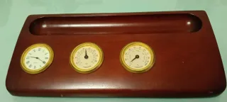 Estación meteorológica analógica de madera