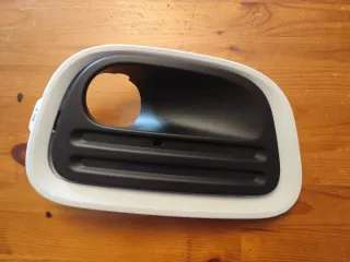 Rejilla antiniebla derecha nueva Citroen Berlingo