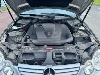 Mercedes-Benz Clase C 2004