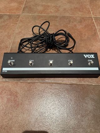 Pedalera Vox VFS5 para amplificadores Valvetronix