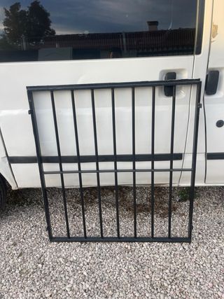 Reja de hierro / Baranda metálica