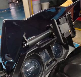 Soporte Móvil/GPS Kymco Superdink