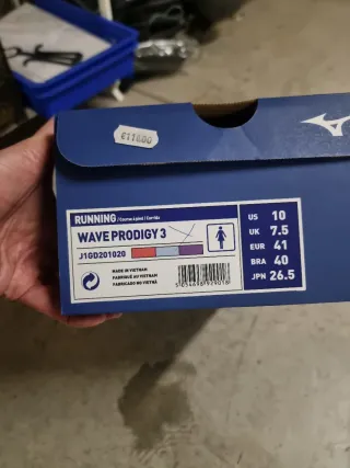 Zapatilla Mizuno Wave Prodigy Roja