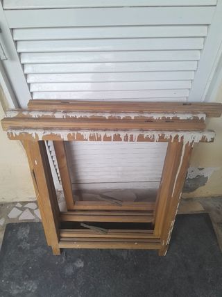 4 caballetes de madera