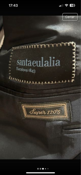 Traje de hombre azul marino