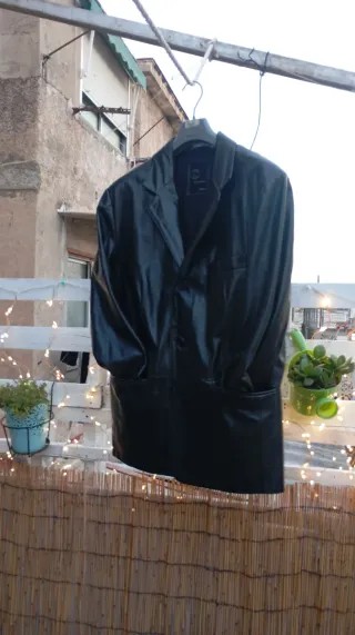 Chaqueta de cuero caballero negra