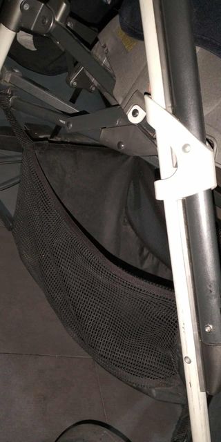 Cochecito negro (Marca: Chicco)