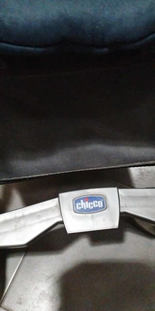Cochecito negro (Marca: Chicco)