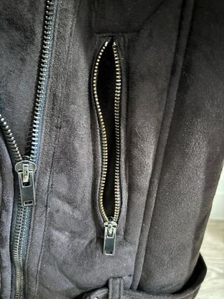 Cazadora Stradivarius ante negra Talla S