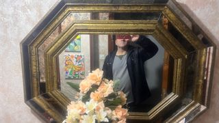 Recibidor clásico madera y espejo