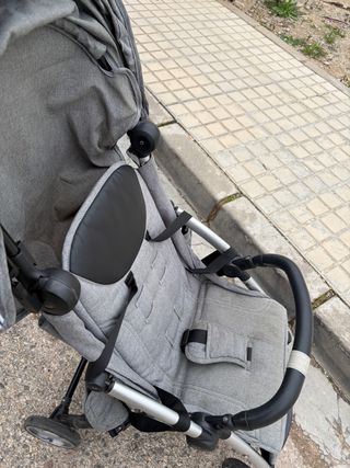 Carro de bebé gris Chicco