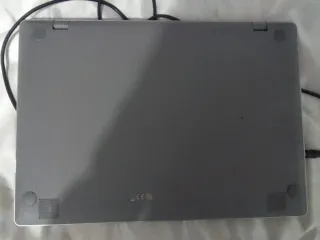 Portátil Samsung Plata