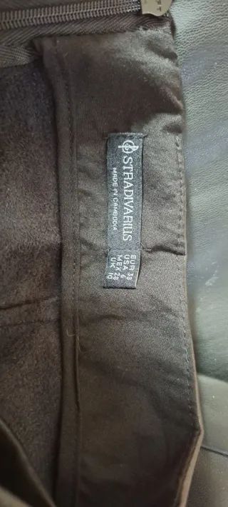 Falda-pantalón efecto cuero negra