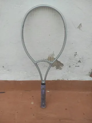 Raqueta de tenis plateada Con funda Escuxo ofertas