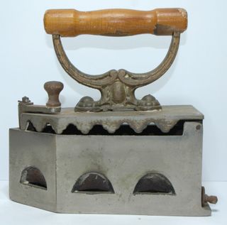 plancha de carbón antigua