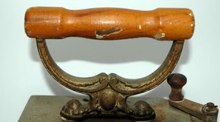 plancha de carbón antigua