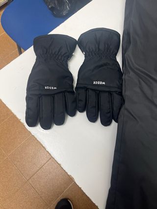 Equipo de nieve Quechua impoluto