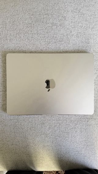MacBook Air 13 2022 8GB RAM 256GB SSD