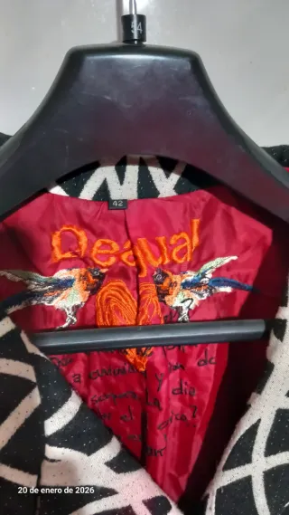 Abrigo Desigual Mujer Negro y Blanco