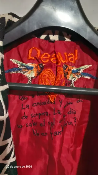 Abrigo Desigual Mujer Negro y Blanco