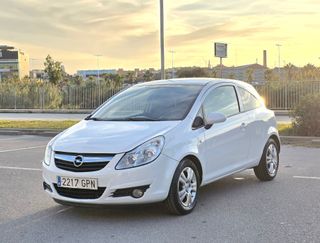 Opel Corsa 1.4i 90cv CMON año 2009 etiqueta "C"