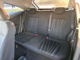 Opel Corsa 1.4i 90cv CMON año 2009 etiqueta "C"